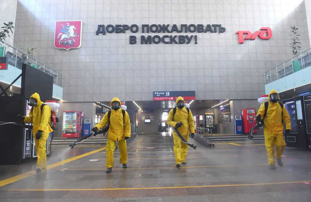 Дезинфекция на вокзале в Москве